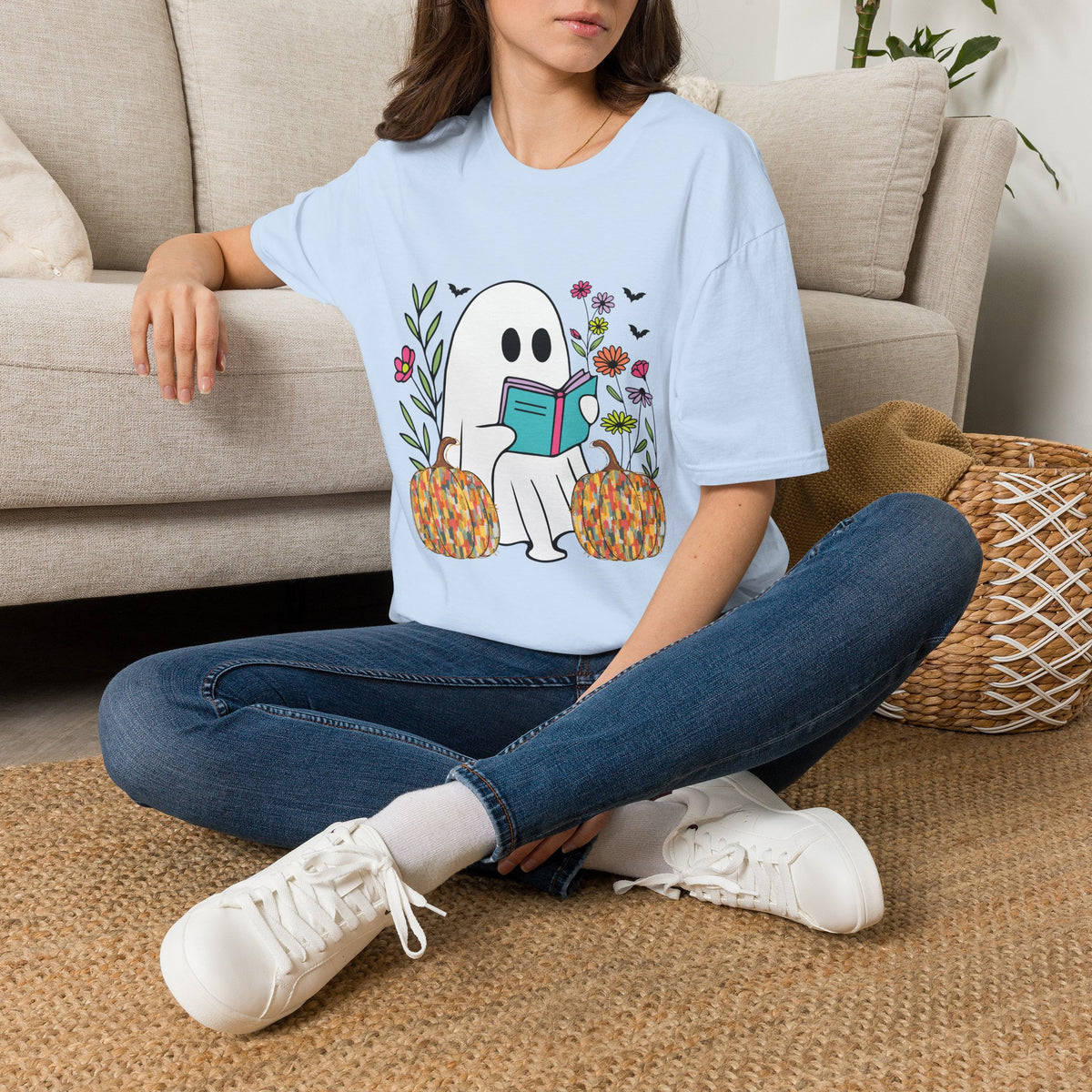 Ghost Reading T‑Shirt — Cute Pumpkin & Floral Halloween Tee